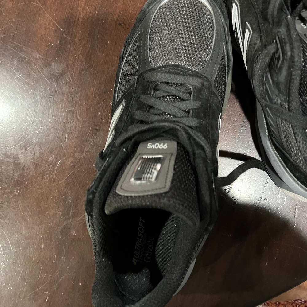 1-990v New balance tennis shoes - Picture 6 of 6